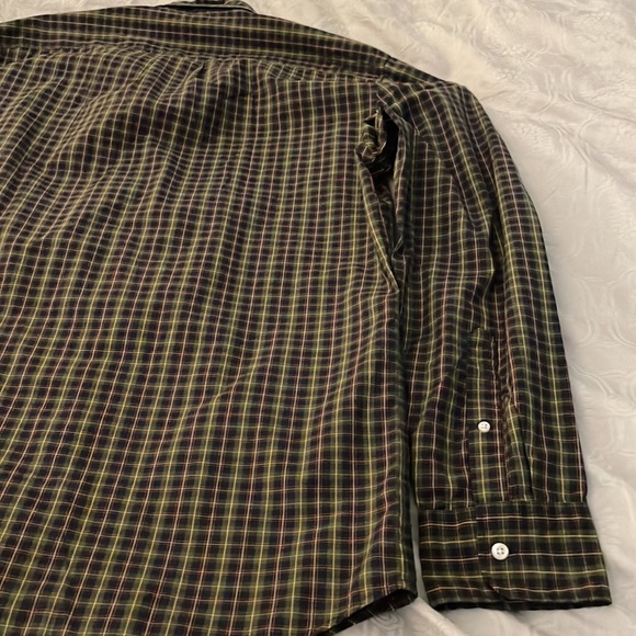 J. Crew Men’s Classic Buttondown Shirt- Medium - Picture 6 of 7